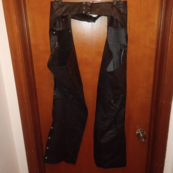 THE LEATHER WORKS Black Leather Chaps Size Men's XL Snap/Zip/Buckle/Laces - Picture 12 of 13